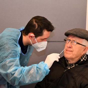 Corona-Testzentrum Nauen öffnet im Stadtbad