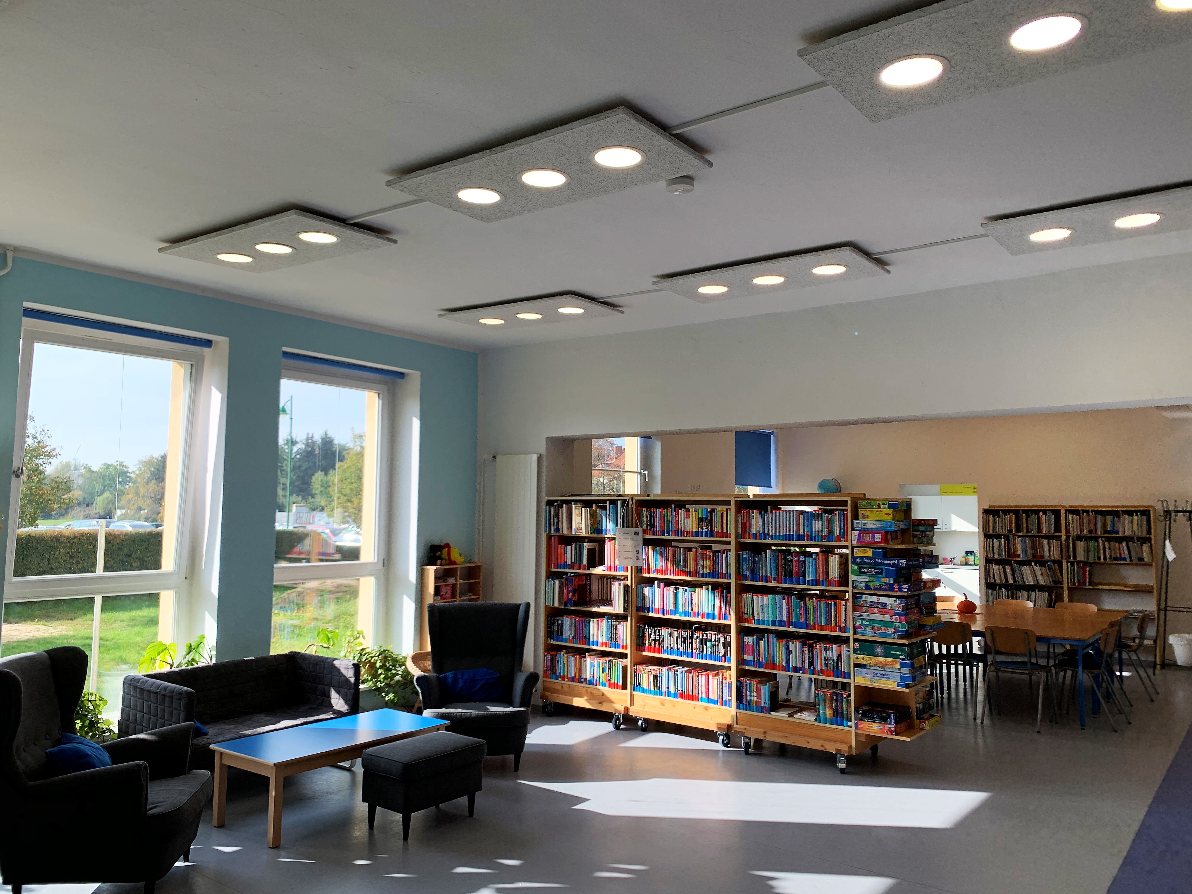 Stadtbibliothek ist geöffnet!