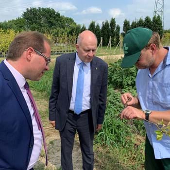 Landrat auf Tour - Ortsbesuch von Roger Lewandowski in Nauen