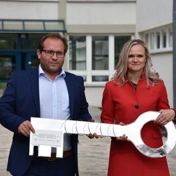 Tag der Städtebauförderung - Schlüsselübergabe an der Graf Arco-Schule 