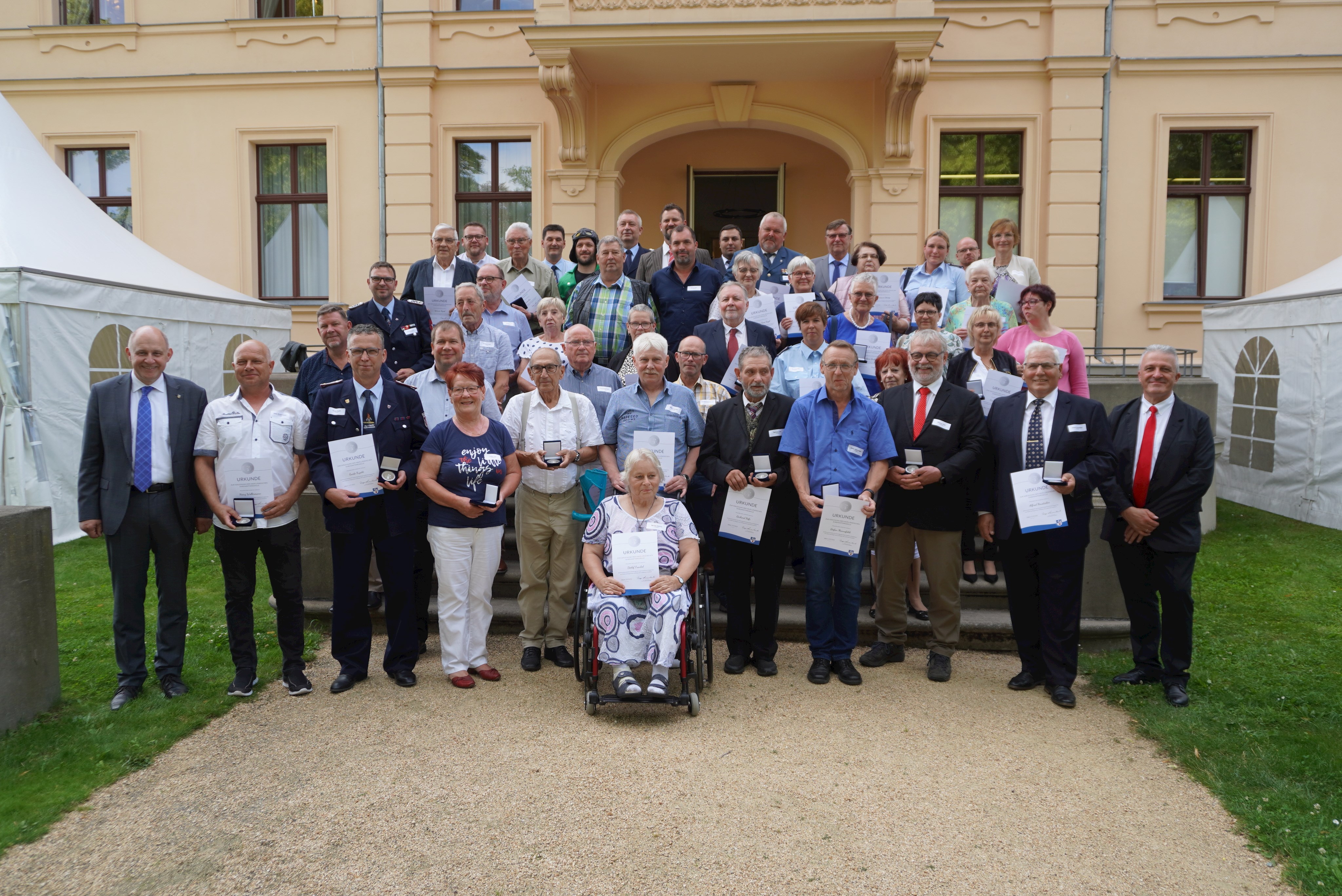 Ein Dankeschön an alle Engagierten - Verleihung der Havelländischen Ehrenamtsmedaille an mehr als 100 Havelländerinnen und Havelländer