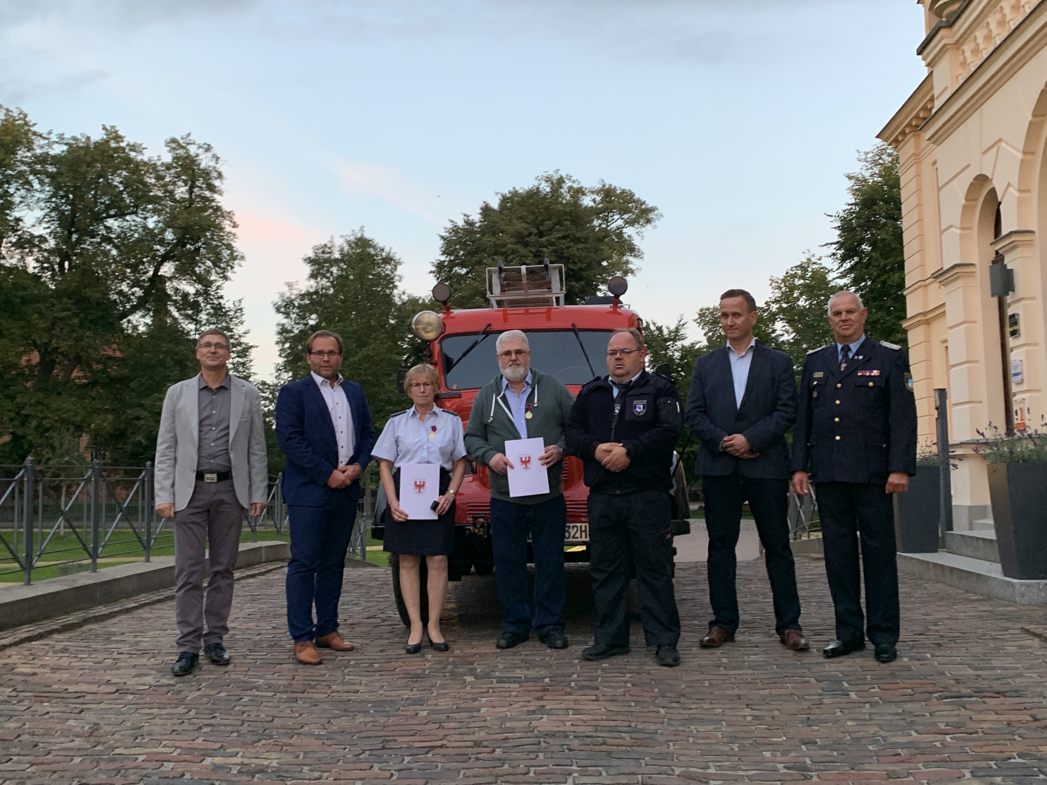 18 Feuerwehrleute erhielten Medaillen für treue Dienste in der Freiwilligen Feuerwehr Nauen