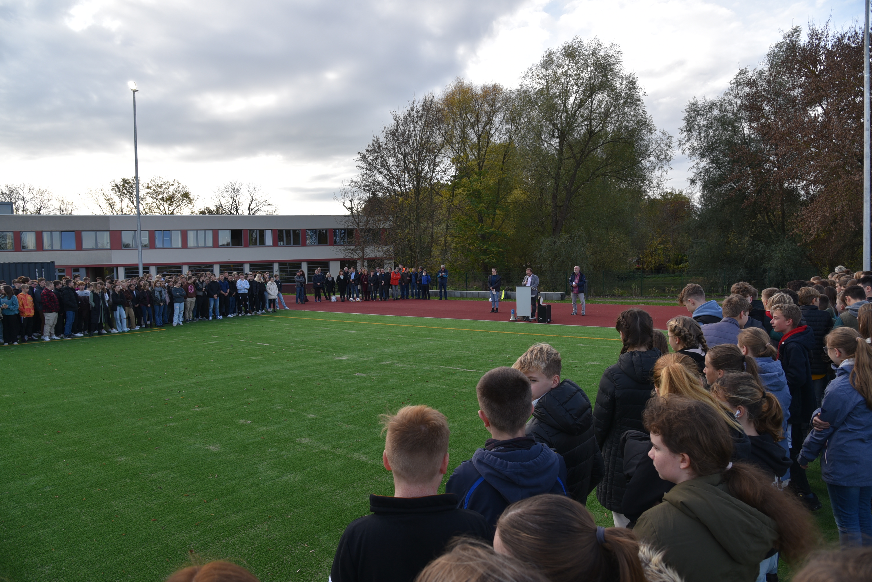 Sport frei! Goethe-Gymnasium erhält neuen Sportplatz 