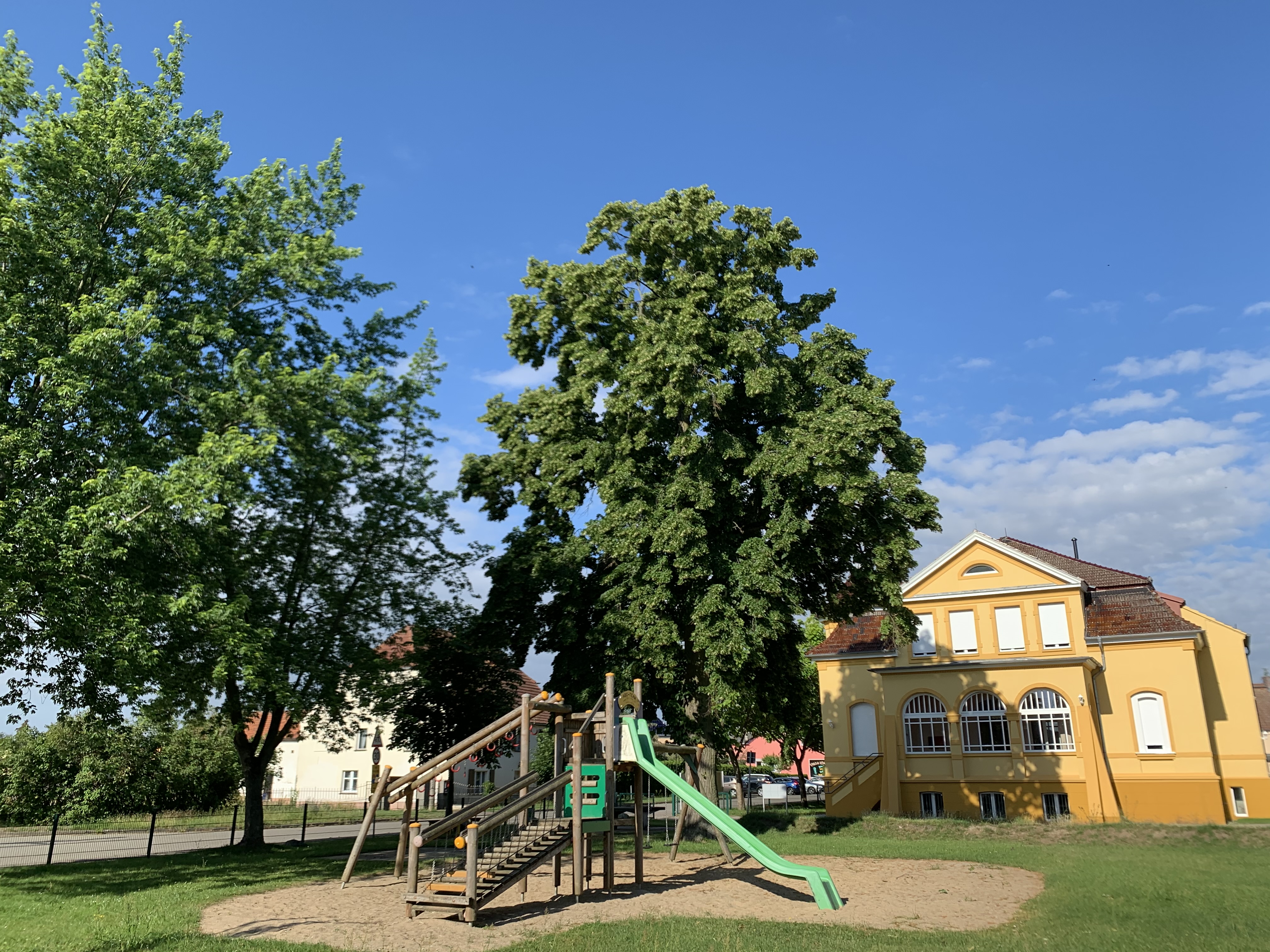 „Essen und Trinken hält Leib und Seele zusammen“ - Kücheneinweihung im Dorfgemeinschaftshaus Wachow