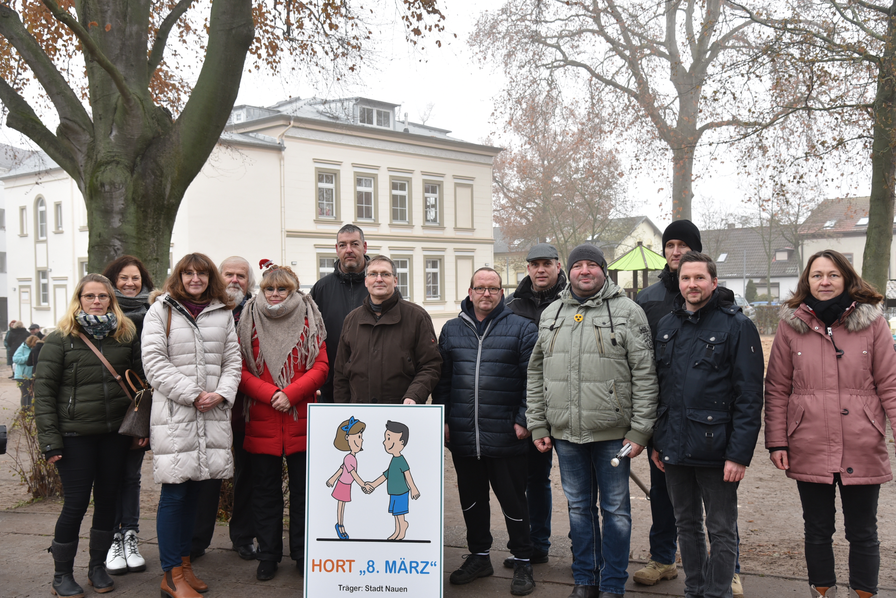 Adventskaffee im Hort „8. März“ - Charme der alten Stadtvilla beeindruckt auch heute noch große und kleine Gäste