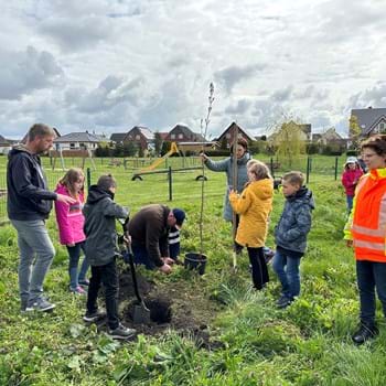 Grundschüler leisten Beitrag für den Naturschutz