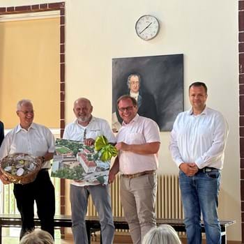 Goethe-Gymnasium Nauen: Schulleiter Wieland Breuer herzlich in den Ruhestand verabschiedet