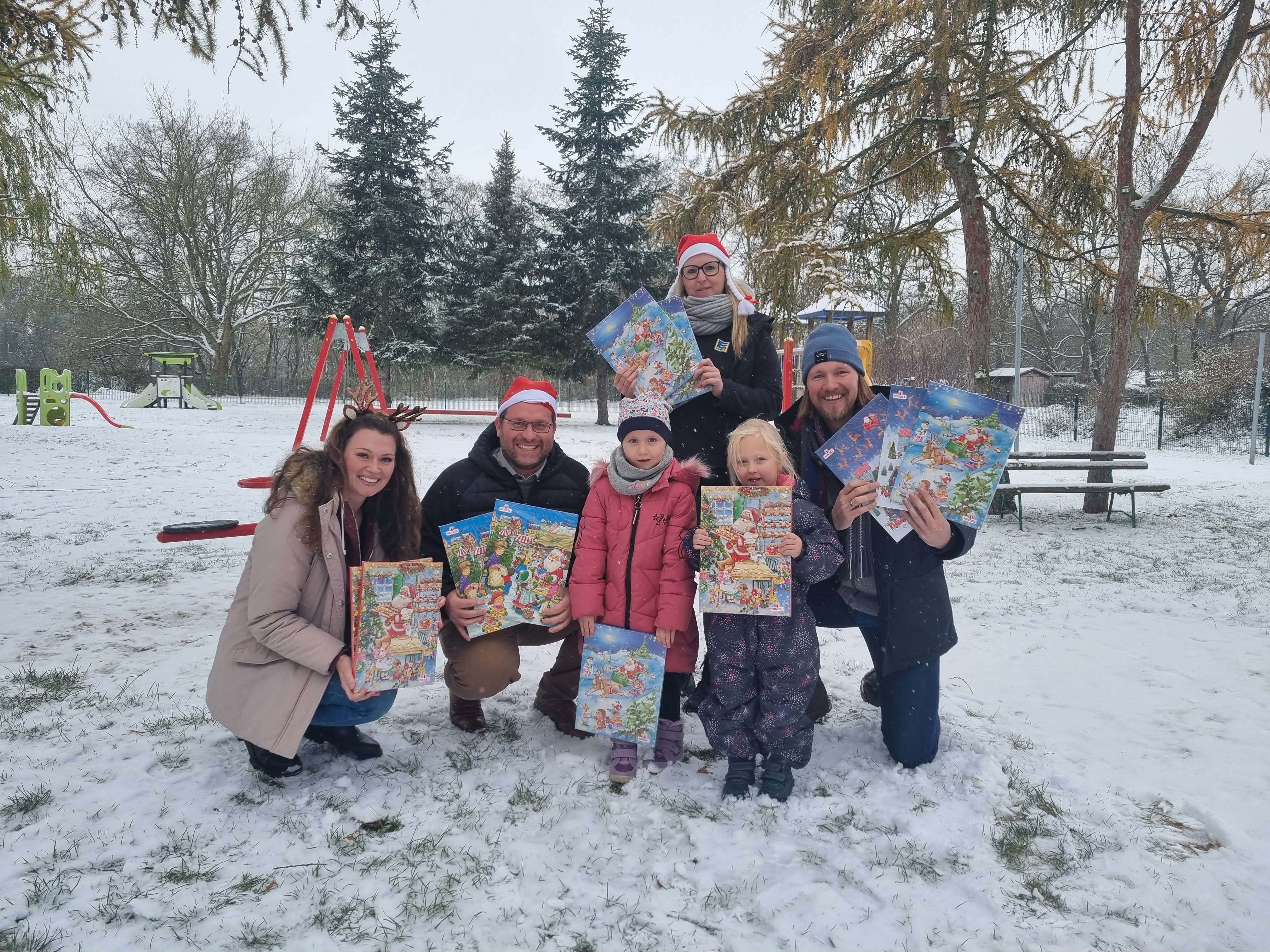 Weihnachtskalender für Nauener Kitakinder von der Edeka-Filiale 