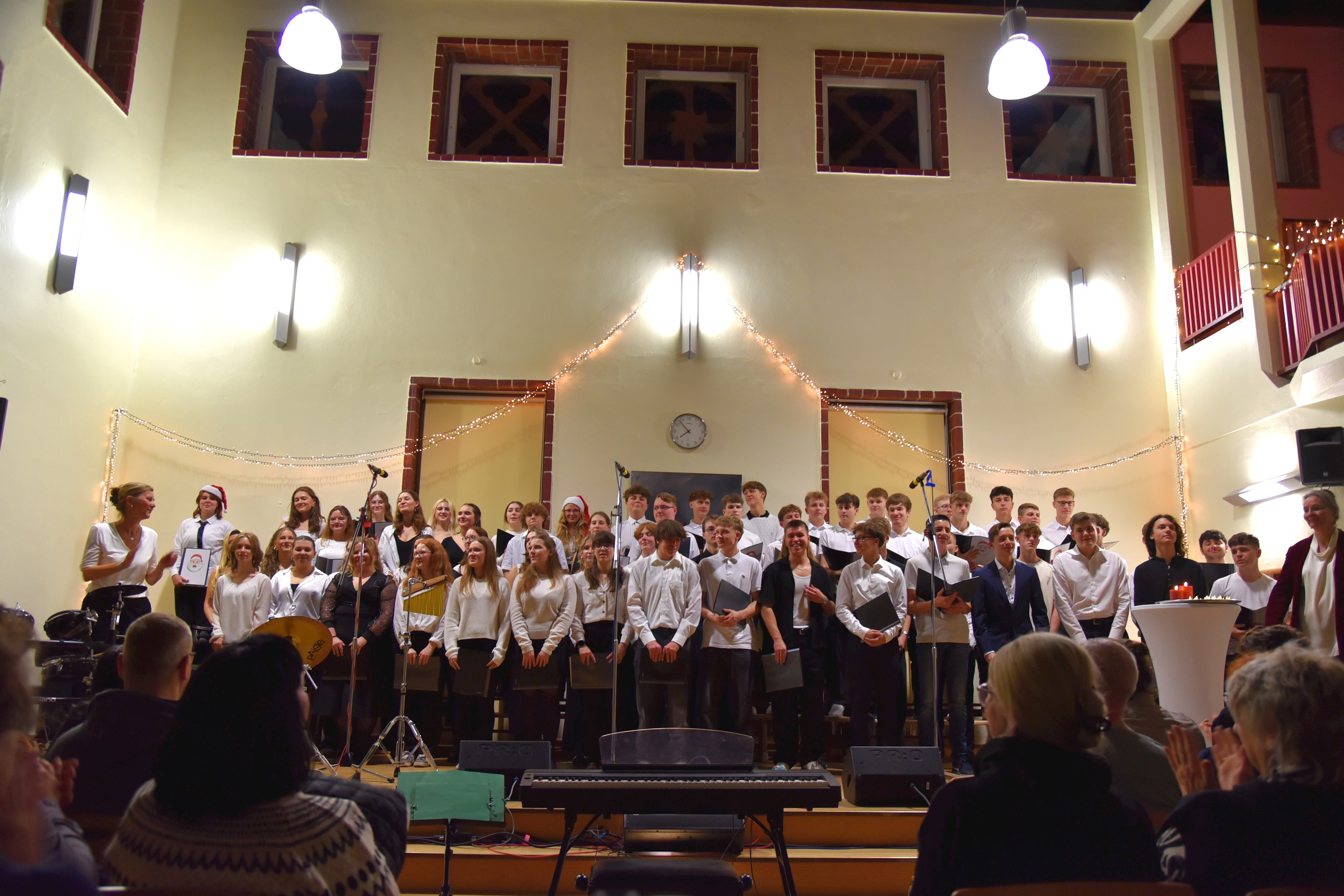 Festliche Klänge in der Aula des Goethe-Gymnasiums Nauen