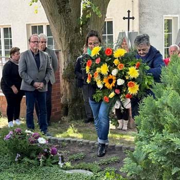 Gedenken an Bombenabwurf vom 24. Mai 1944 - Bomben töteten in Berge einst 16 Dorfbewohner