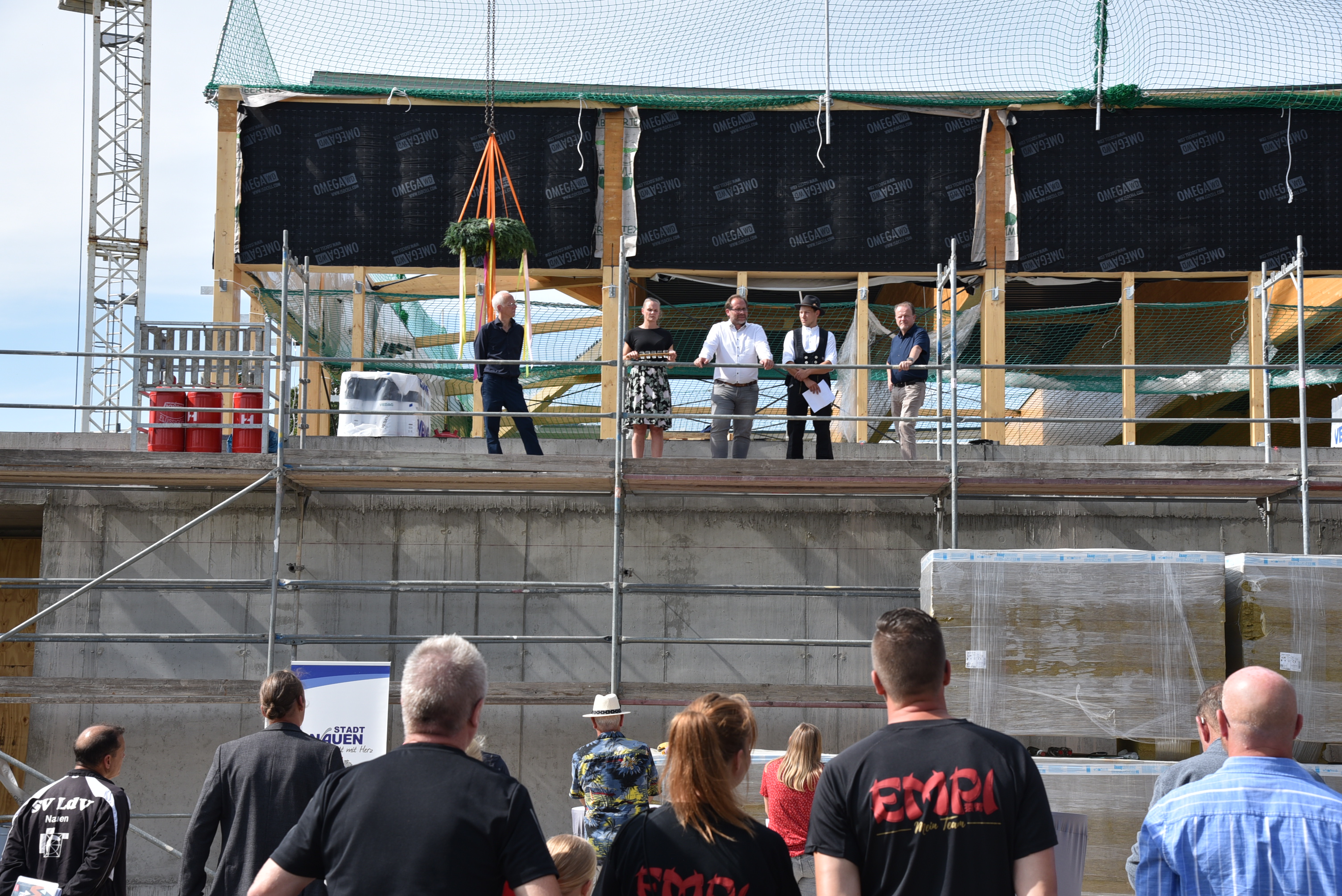 Feierliches Richtfest für die neue Sporthalle des Dr. Georg Graf von Arco Schulzentrums