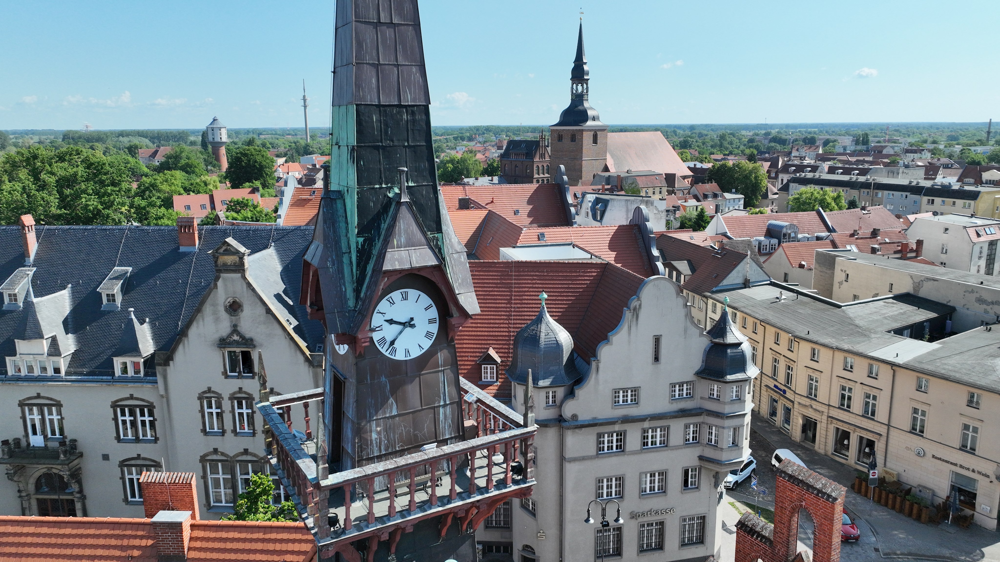 Symbolbild Nauener Rathausuhr (2025)